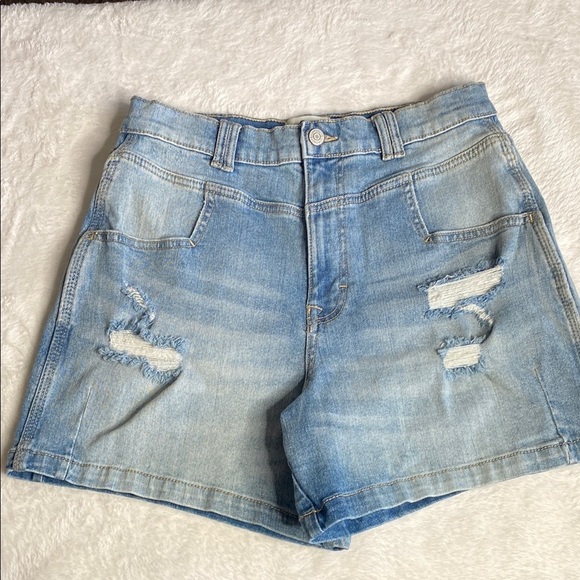 Vintage Light Blue Denim Shorts - Picture 2 of 7